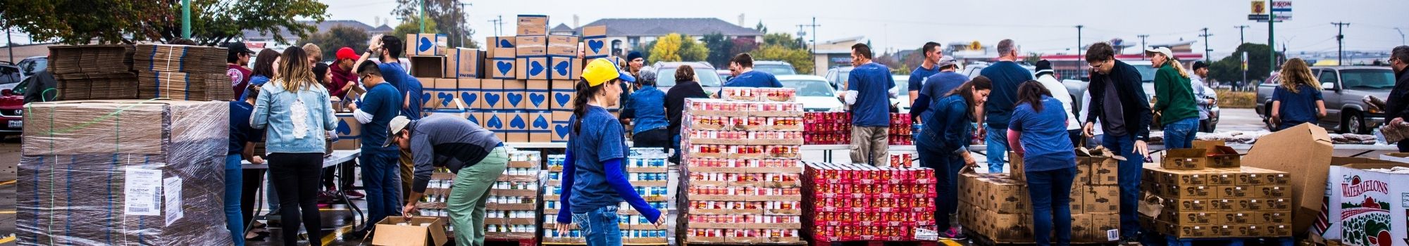 Group volunteers with Meals on Wheels of Pasco